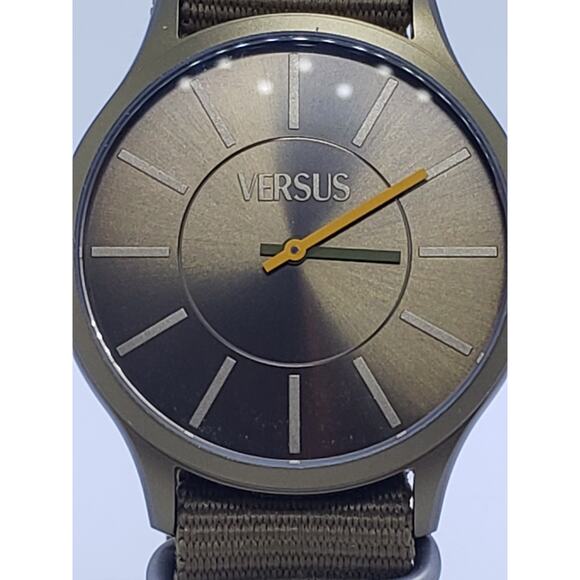 Versus by Versace Women's SO6020013 Watch - Picture 1 of 10